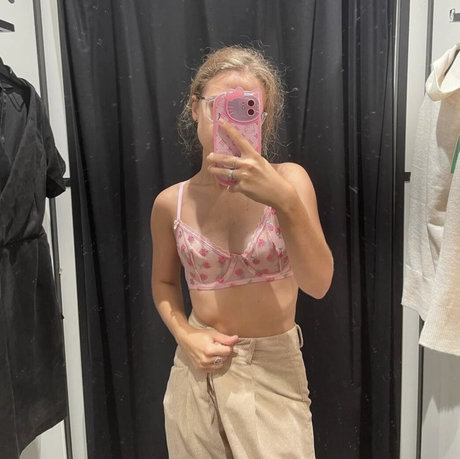 Curlydecency