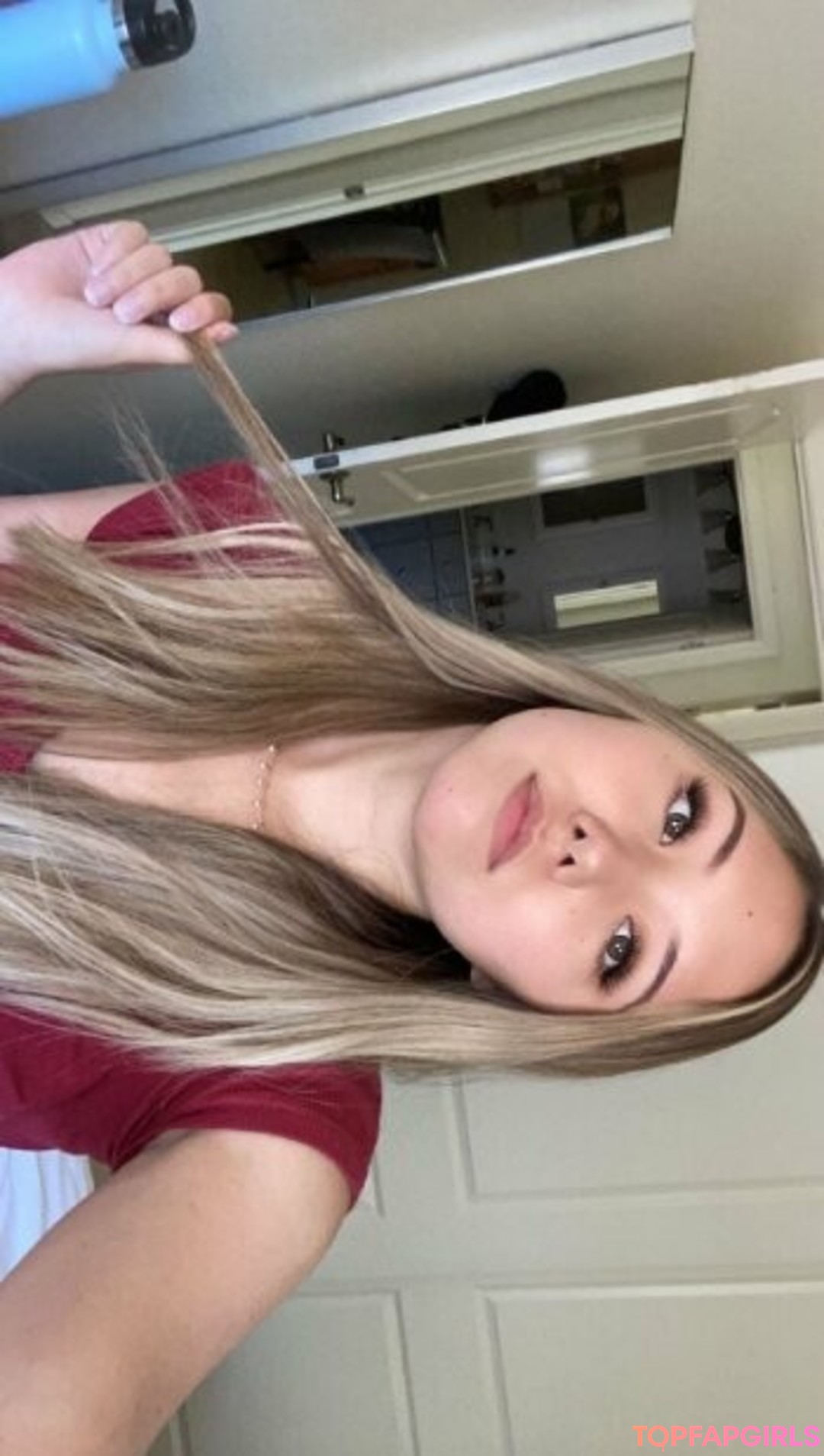 Foto desnuda filtrada de OnlyFans de Megan Miller #5 Foto desnuda filtrada de OnlyFans de Megan Miller #5