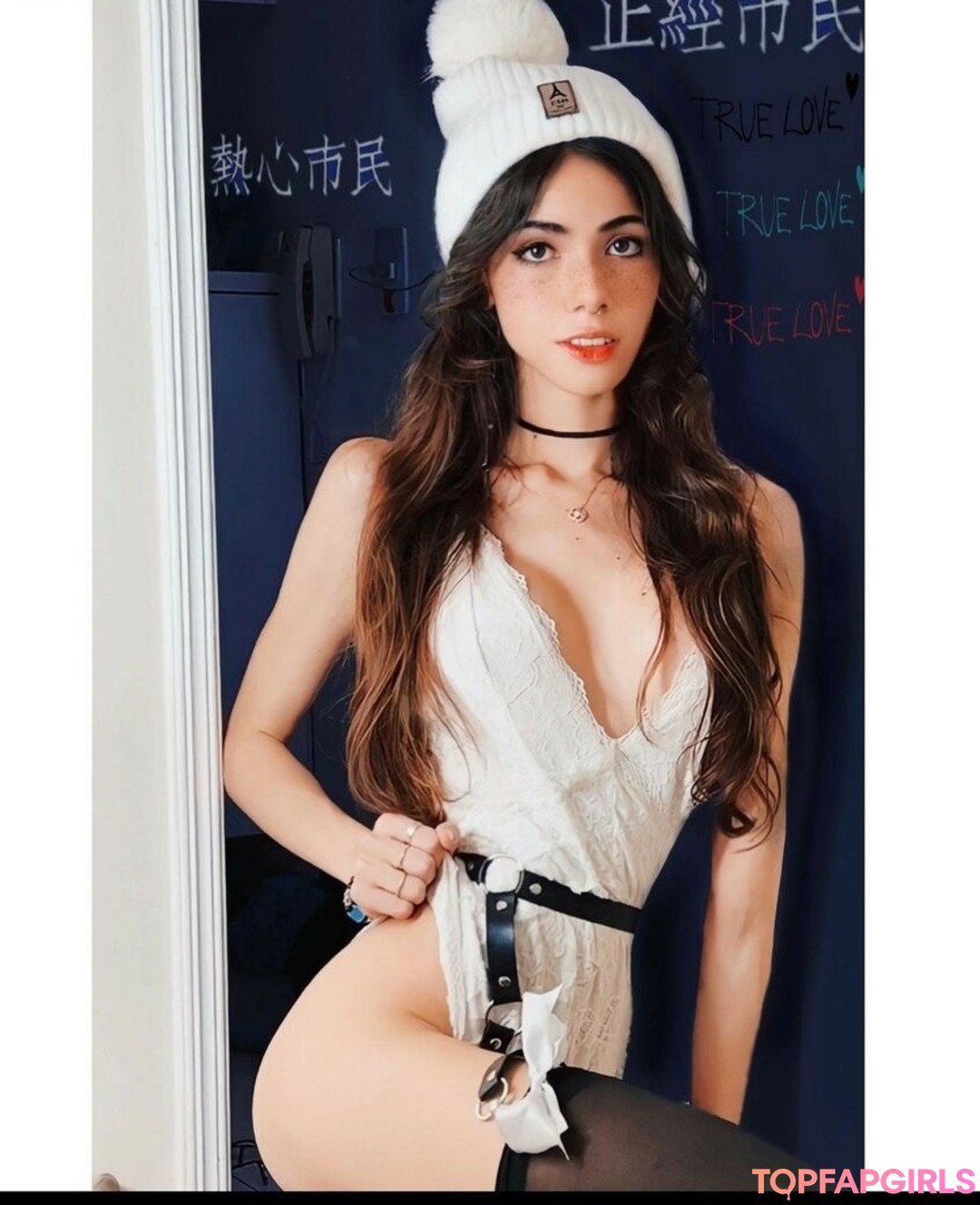 Foto desnuda filtrada de OnlyFans de Fernanda Aquino #16 Foto desnuda filtrada de OnlyFans de Fernanda Aquino #16