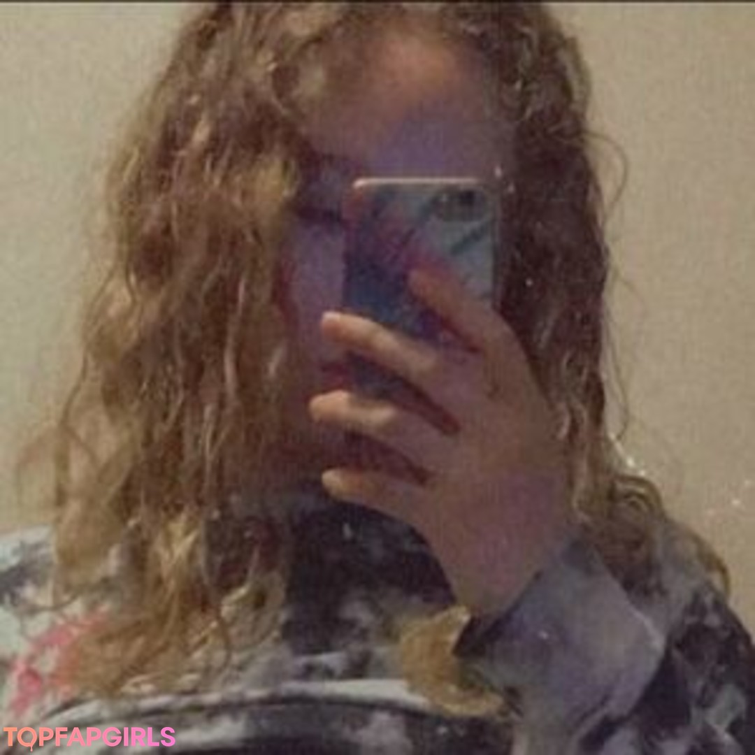 Foto desnuda filtrada de OnlyFans de Thehawaiianbby #14 Foto desnuda filtrada de OnlyFans de Thehawaiianbby #14