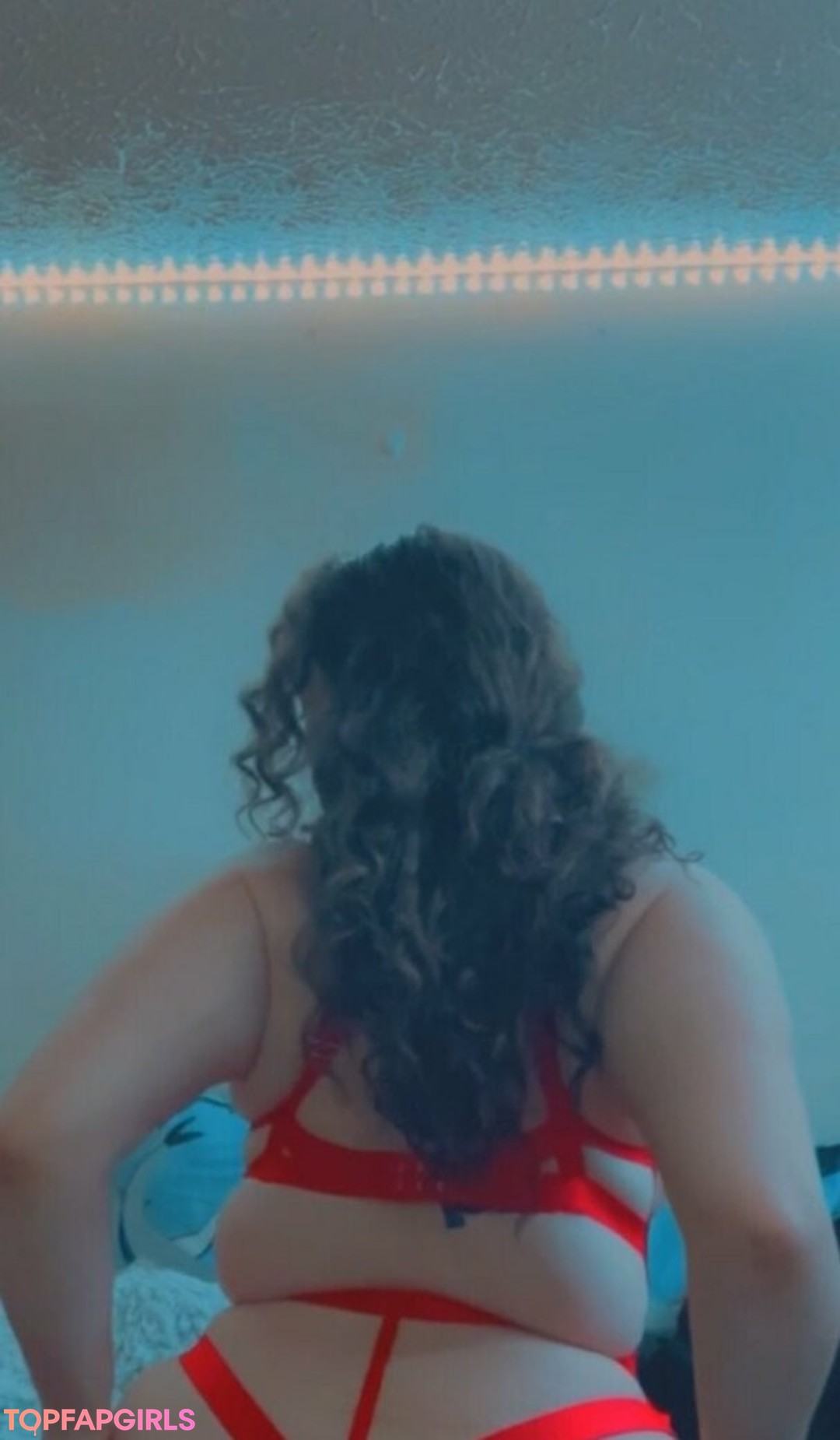 Foto desnuda filtrada de OnlyFans de Thehawaiianbby #33 Foto desnuda filtrada de OnlyFans de Thehawaiianbby #33