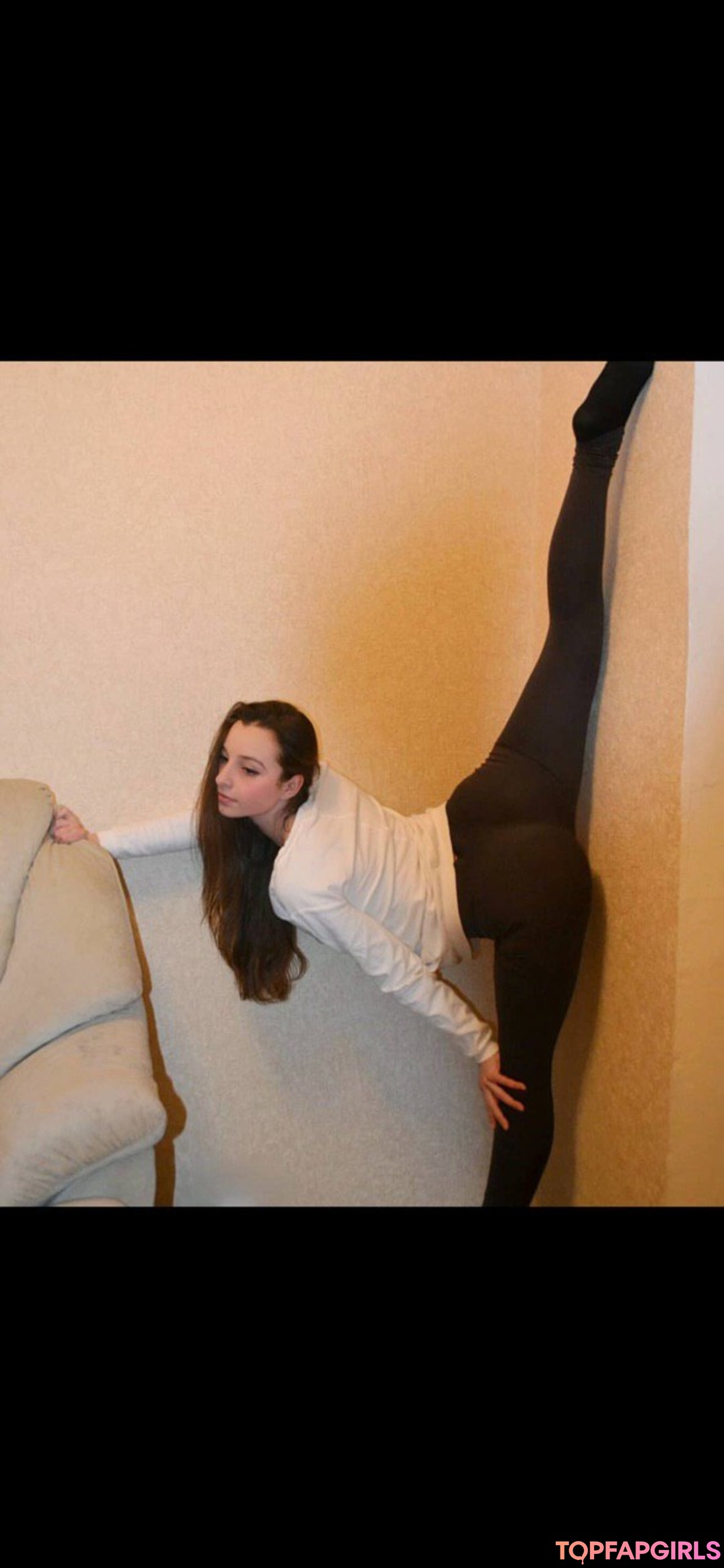 Foto desnuda filtrada de OnlyFans de Elena Deligioz #317 Foto desnuda filtrada de OnlyFans de Elena Deligioz #317