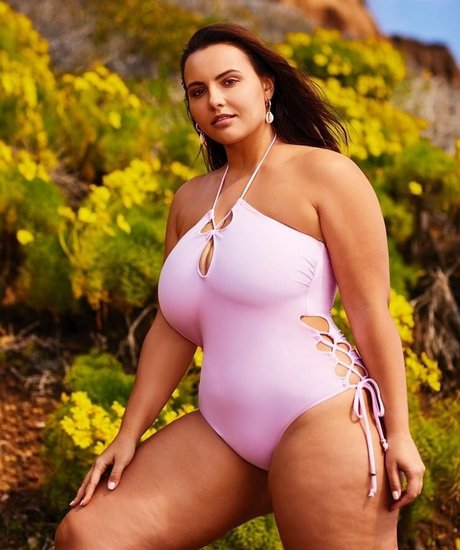 Foto desnuda filtrada de OnlyFans de Anna Krylova