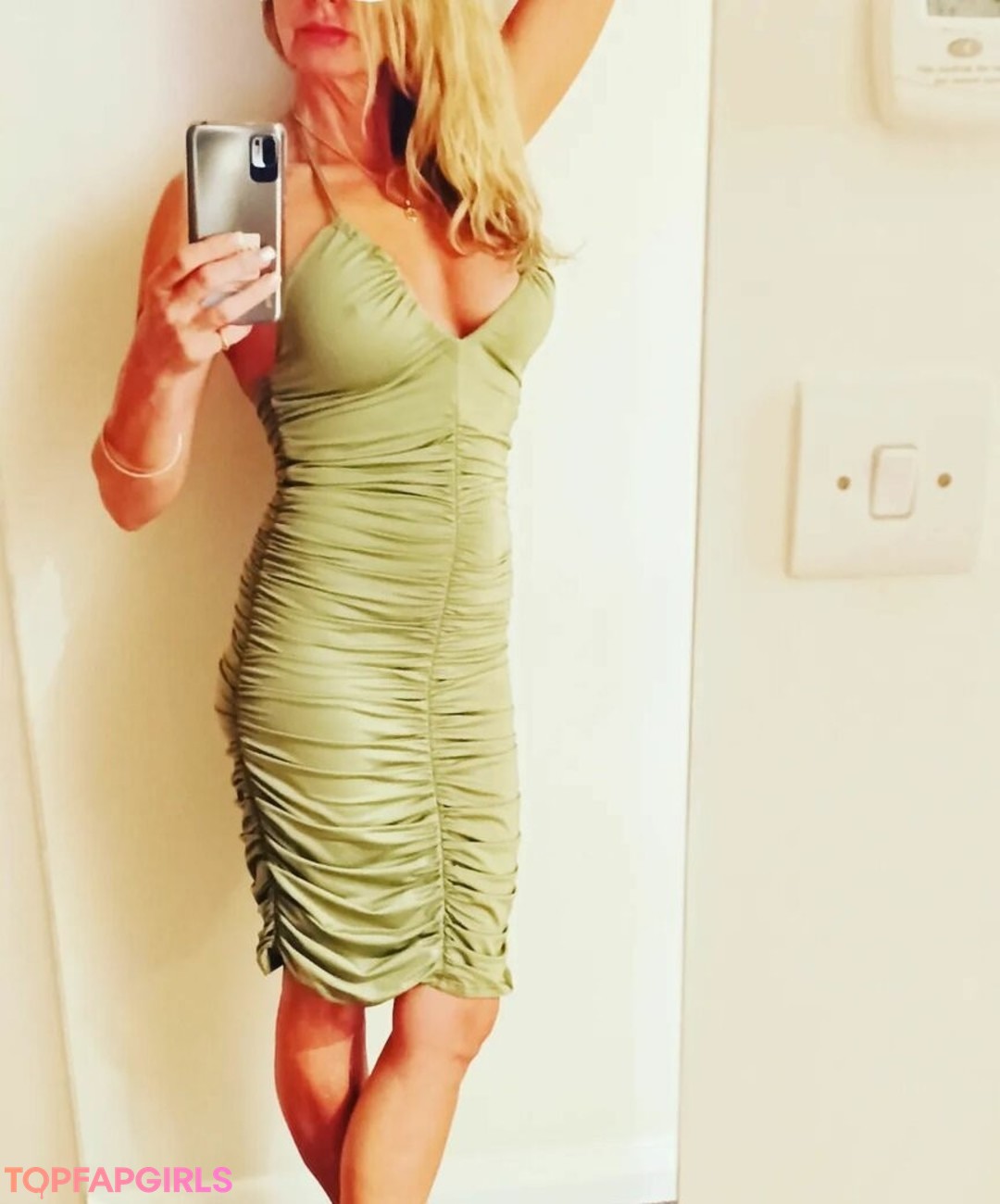 Foto desnuda filtrada de OnlyFans de Marythegym #304 Foto desnuda filtrada de OnlyFans de Marythegym #304