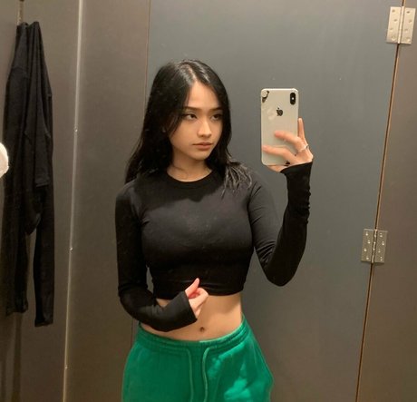 Foto desnuda filtrada de OnlyFans de Fitnesswithdaya