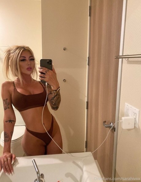 Foto desnuda filtrada de OnlyFans de Sarahivxx