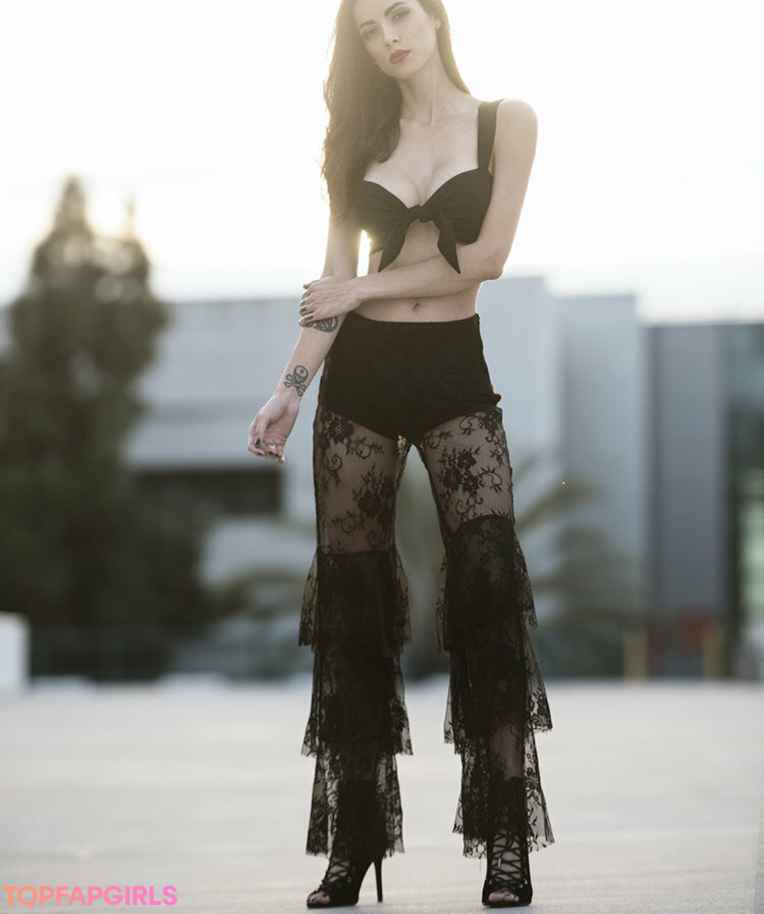 Foto desnuda filtrada de OnlyFans de Leeanna Vamp #10 Foto desnuda filtrada de OnlyFans de Leeanna Vamp #10