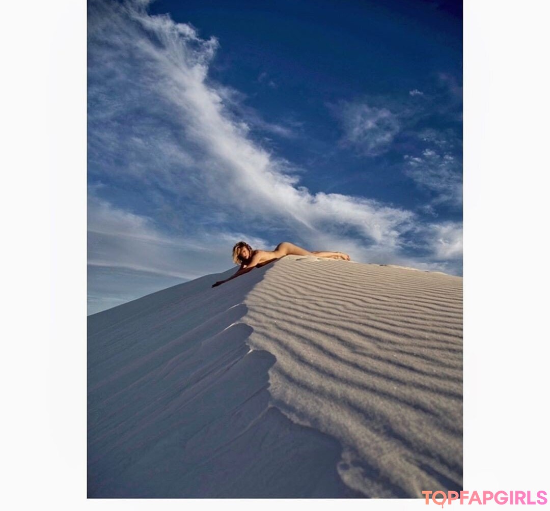 Foto desnuda filtrada de OnlyFans de Shantel Vansanten #149 Foto desnuda filtrada de OnlyFans de Shantel Vansanten #149