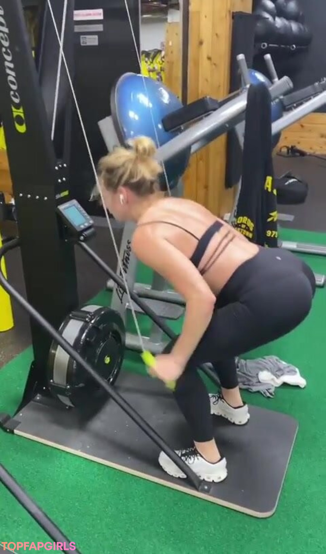 Foto desnuda filtrada de OnlyFans de Shantel Vansanten #350 Foto desnuda filtrada de OnlyFans de Shantel Vansanten #350