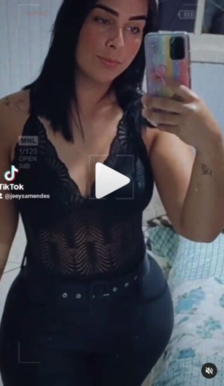 Algo Da Jeeysa Mendes