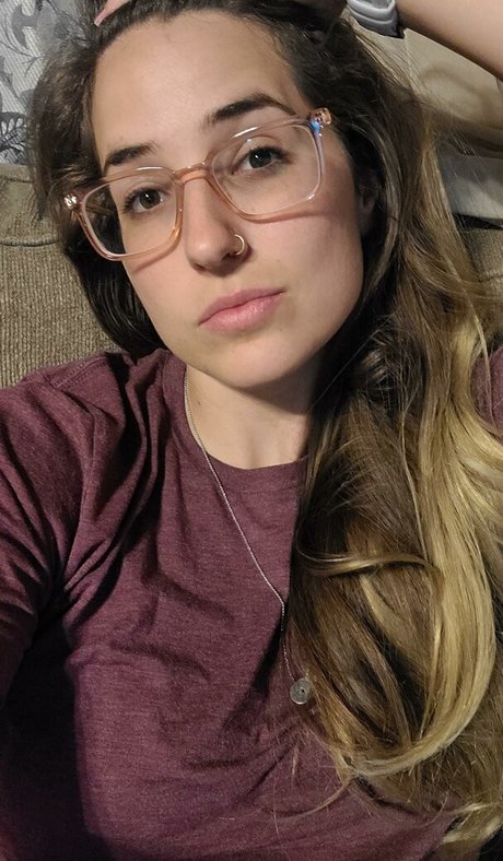 Foto desnuda filtrada de OnlyFans de Lizzie All Day