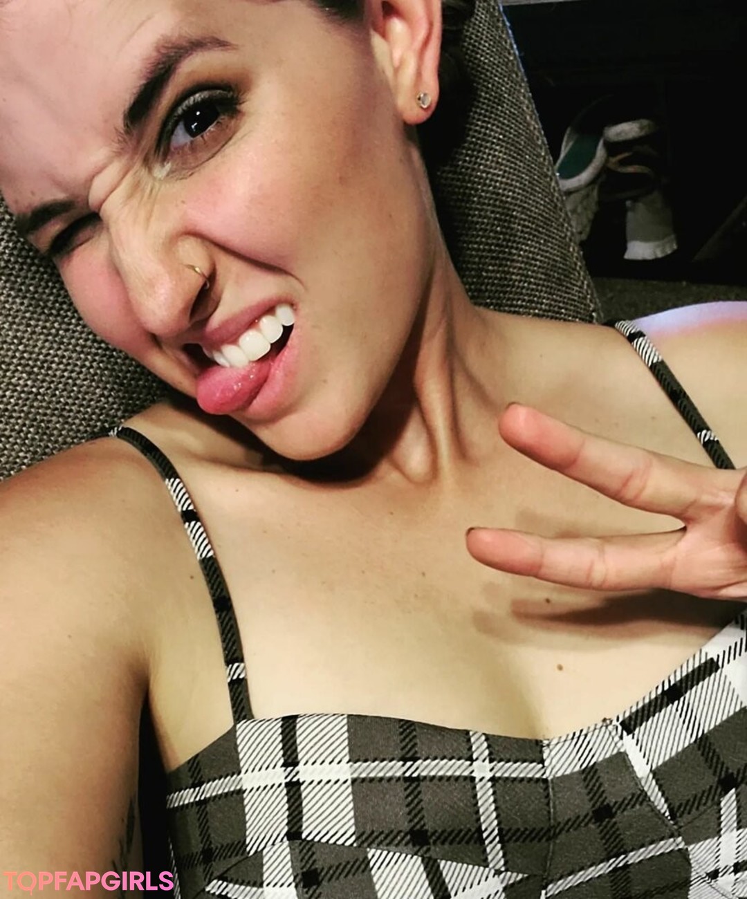 Foto desnuda filtrada de OnlyFans de Lizzie All Day #54 Foto desnuda filtrada de OnlyFans de Lizzie All Day #54