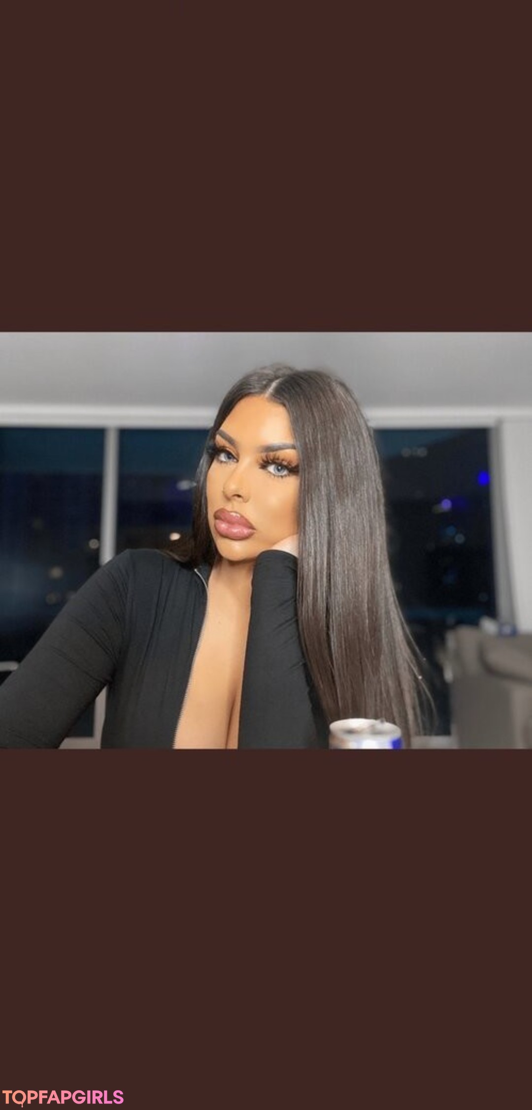 Foto desnuda filtrada de OnlyFans de The Greek Freak #6 Foto desnuda filtrada de OnlyFans de The Greek Freak #6