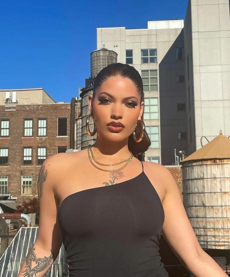 Maxine Ashley