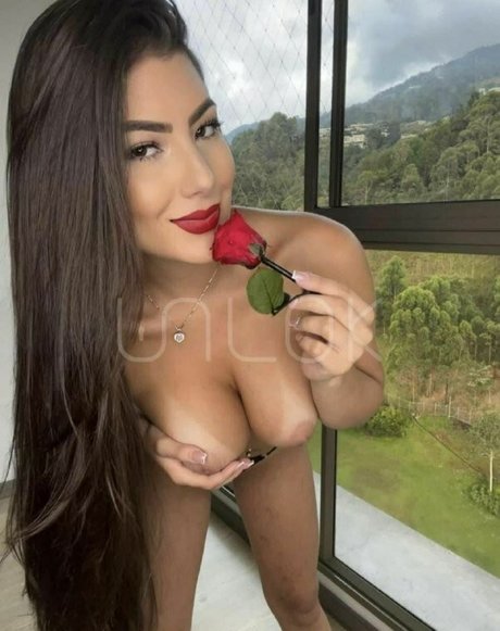 Foto desnuda filtrada de OnlyFans de Joselyn Escobar