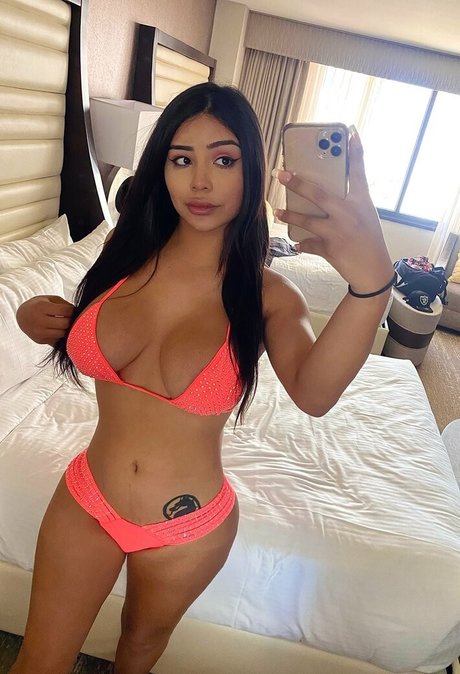 Foto desnuda filtrada de OnlyFans de Hitgirlxo