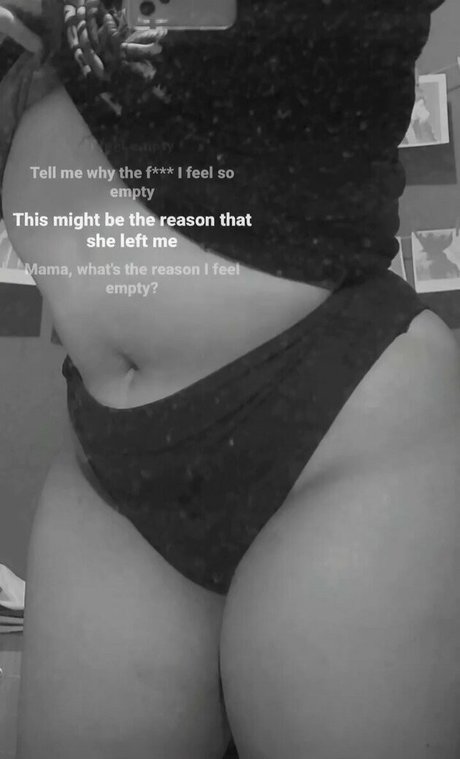 Foto desnuda filtrada de OnlyFans de Draconiarv