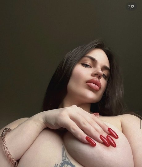 Foto desnuda filtrada de OnlyFans de Lera Kravets