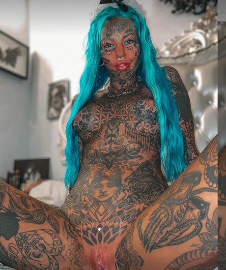Amber Luke