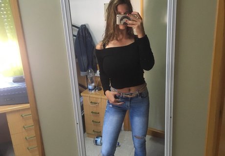 Elissa T
