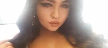 Foto desnuda filtrada de OnlyFans de Megan Carys Gomer