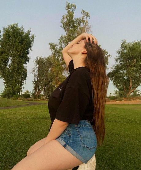 Foto desnuda filtrada de OnlyFans de Lily Patrick