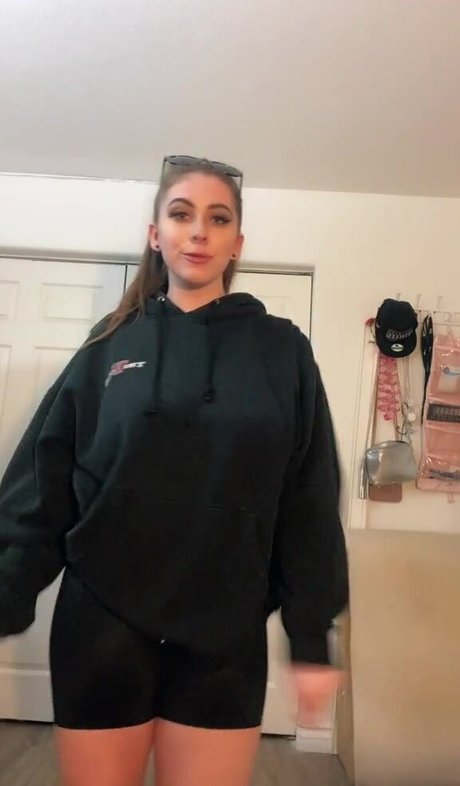 Foto desnuda filtrada de OnlyFans de Lily Patrick