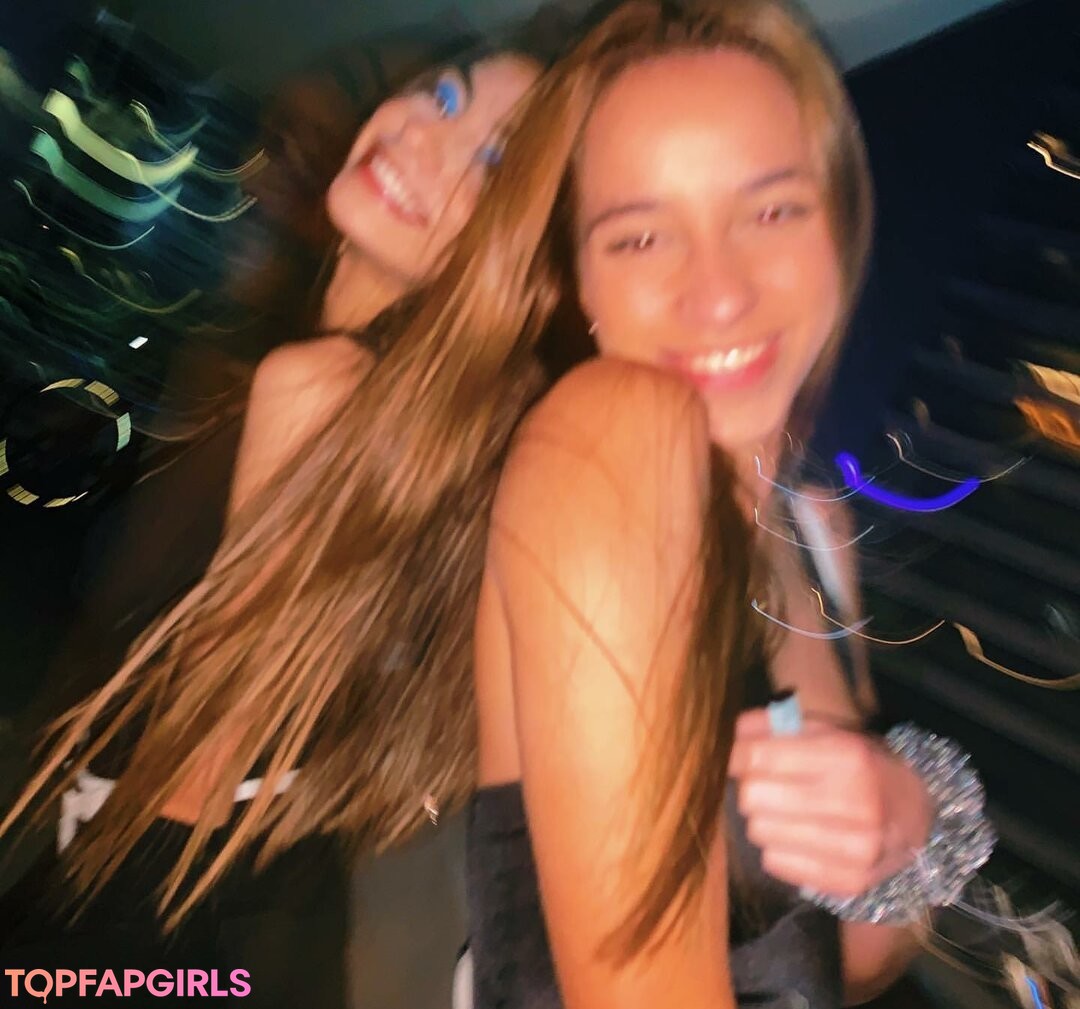 Foto desnuda filtrada de OnlyFans de Antoenella #26 Foto desnuda filtrada de OnlyFans de Antoenella #26