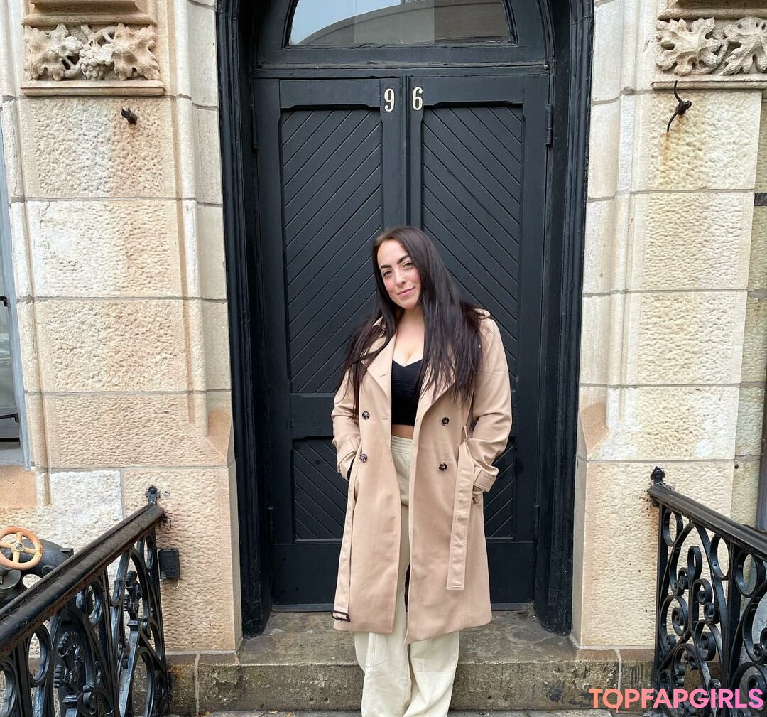 Foto desnuda filtrada de OnlyFans de Sydney Martichuski #14 Foto desnuda filtrada de OnlyFans de Sydney Martichuski #14