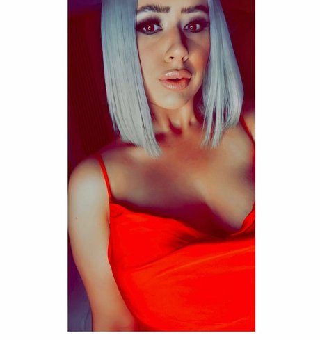 Foto desnuda filtrada de OnlyFans de Kathryn