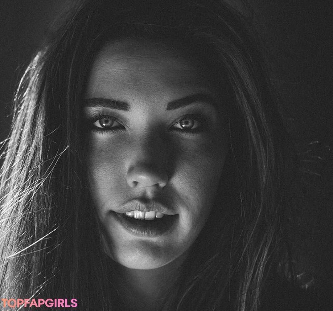 Foto desnuda filtrada de OnlyFans de Jenna Ashley #100 Foto desnuda filtrada de OnlyFans de Jenna Ashley #100