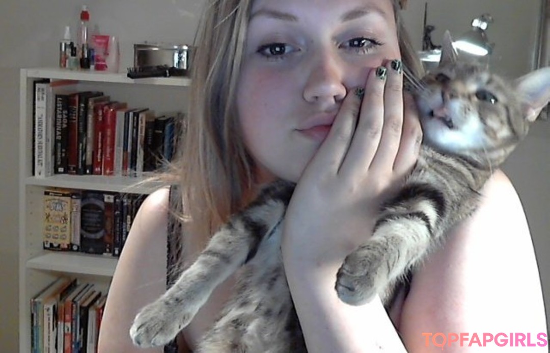 Foto desnuda filtrada de OnlyFans de Otoni Ogni #41 Foto desnuda filtrada de OnlyFans de Otoni Ogni #41