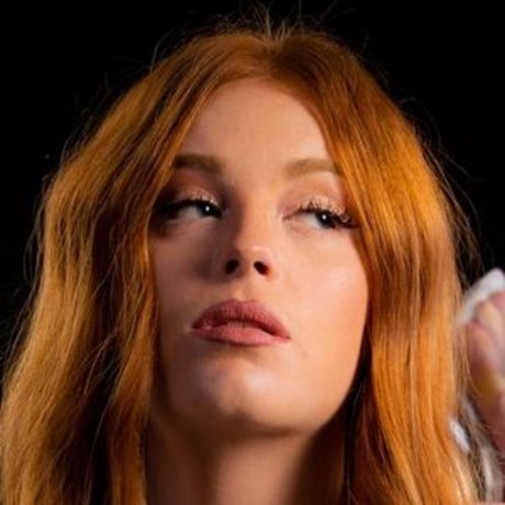 Foto desnuda filtrada de OnlyFans de Redalertfox