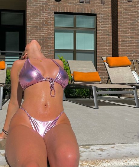 Foto desnuda filtrada de OnlyFans de Efiyenia Stavropoulos