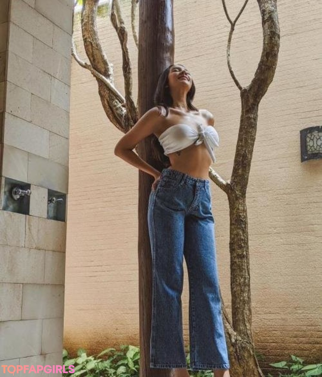 Foto desnuda filtrada de OnlyFans de Anya Geraldine #6 Foto desnuda filtrada de OnlyFans de Anya Geraldine #6