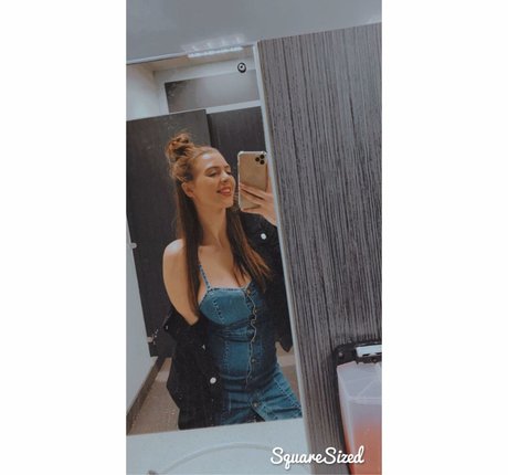 Foto desnuda filtrada de OnlyFans de Chelsea Rowlinson