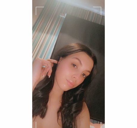 Foto desnuda filtrada de OnlyFans de Chelsea Rowlinson