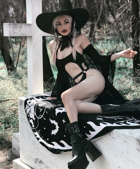 Foto desnuda filtrada de OnlyFans de Deathcandy