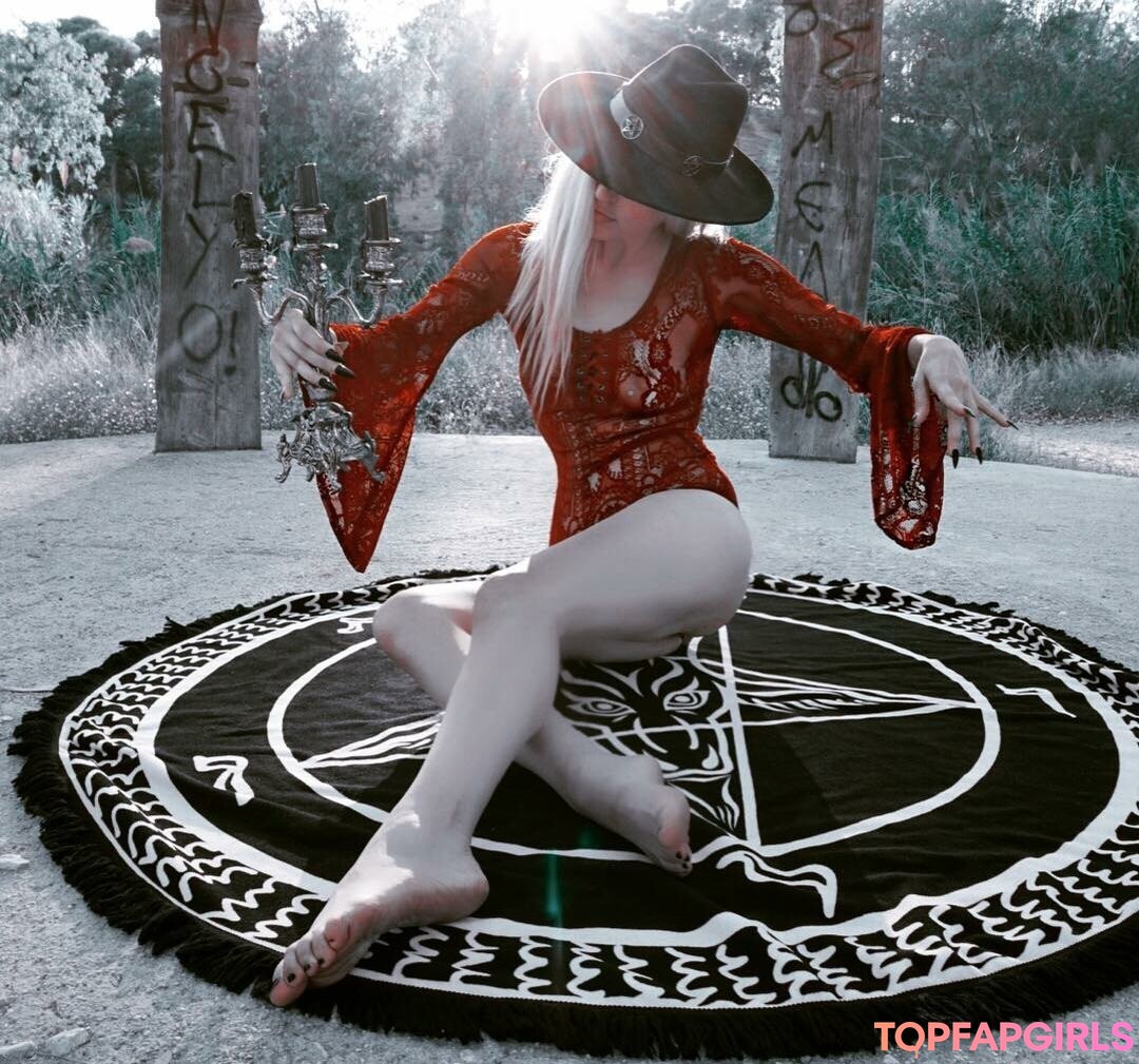 Foto desnuda filtrada de OnlyFans de Deathcandy #23 Foto desnuda filtrada de OnlyFans de Deathcandy #23