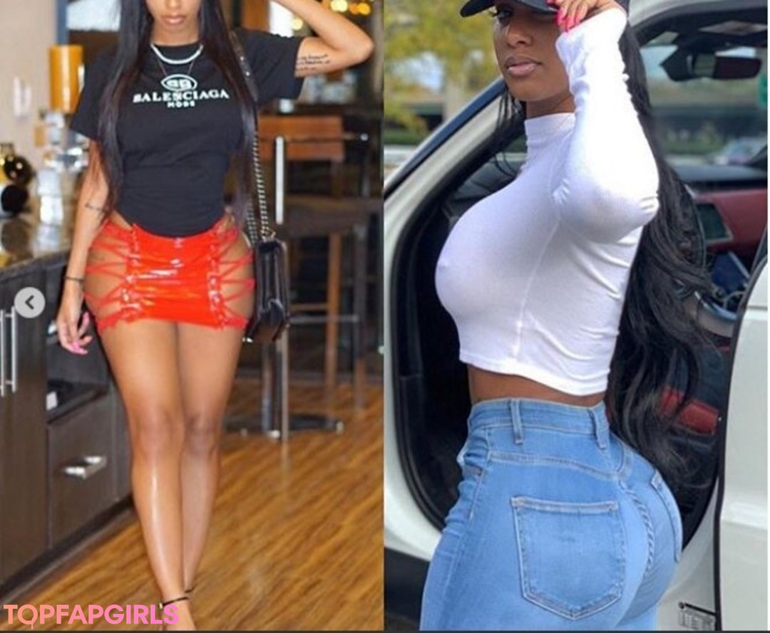 Foto desnuda filtrada de OnlyFans de Realamarie #22 Foto desnuda filtrada de OnlyFans de Realamarie #22