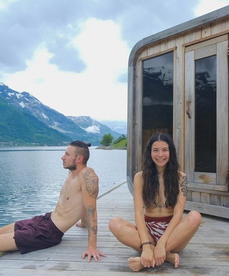 Nic Roams Van Life