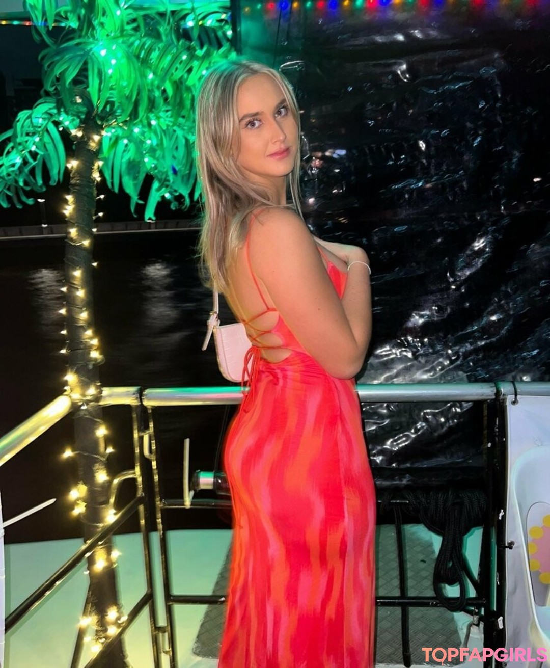 Foto desnuda filtrada de OnlyFans de Aimee Slayme #108 Foto desnuda filtrada de OnlyFans de Aimee Slayme #108