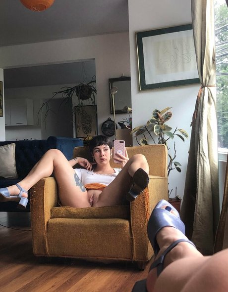 Foto desnuda filtrada de OnlyFans de Hellosofi