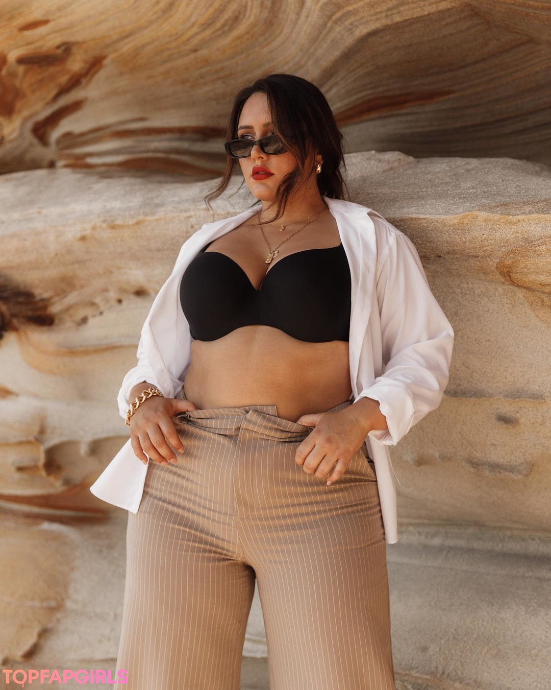 Foto desnuda filtrada de OnlyFans de Yasmine Minovski #136 Foto desnuda filtrada de OnlyFans de Yasmine Minovski #136
