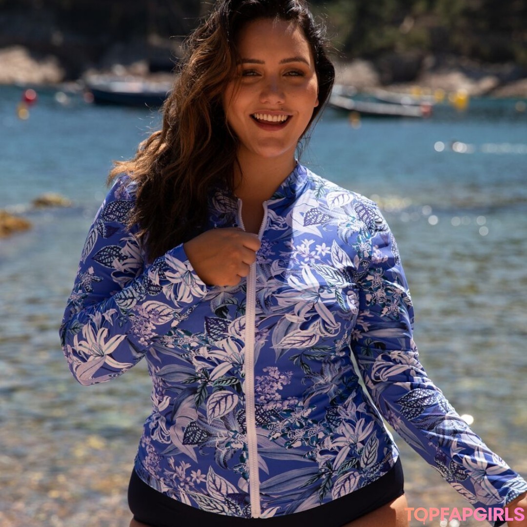 Foto desnuda filtrada de OnlyFans de Yasmine Minovski #225 Foto desnuda filtrada de OnlyFans de Yasmine Minovski #225