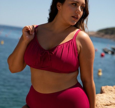 Yasmine MInovski