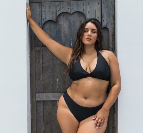 Yasmine Minovski