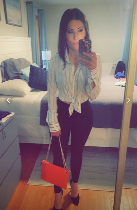 Elle Baker