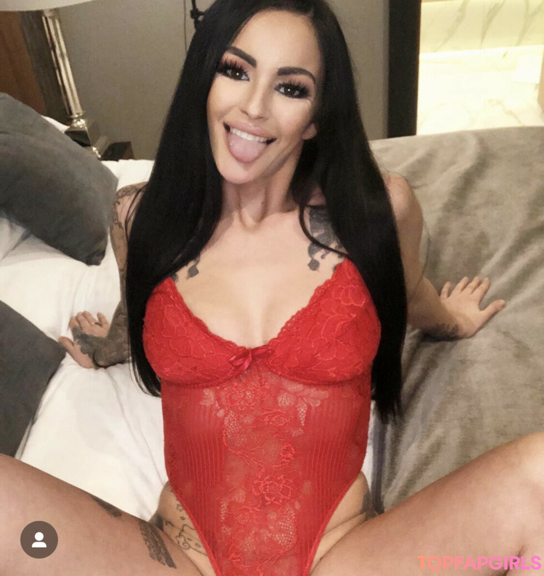 Foto desnuda filtrada de OnlyFans de Irelandinkedprincessxx #13 Foto desnuda filtrada de OnlyFans de Irelandinkedprincessxx #13