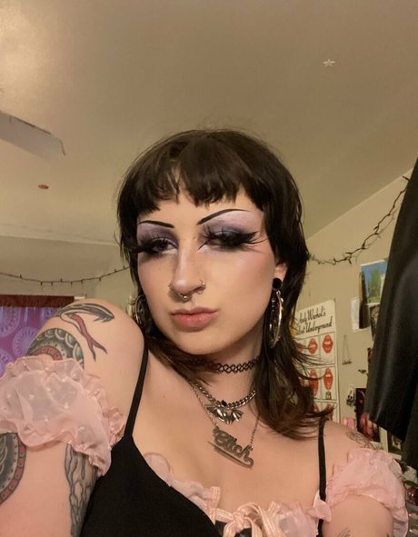 Gothbimboxxx